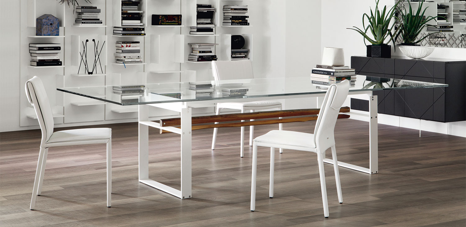 Table Contemporaine En Verre Table Contemporaine En Verre
