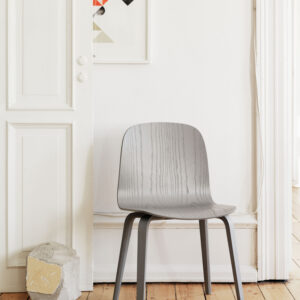 4299-visu-chair-lifestyle-image